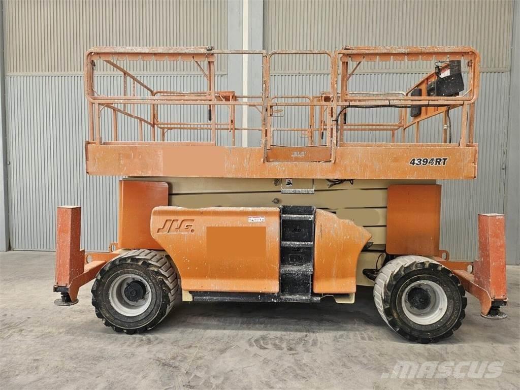 JLG 4394RT Ножични работни платформи