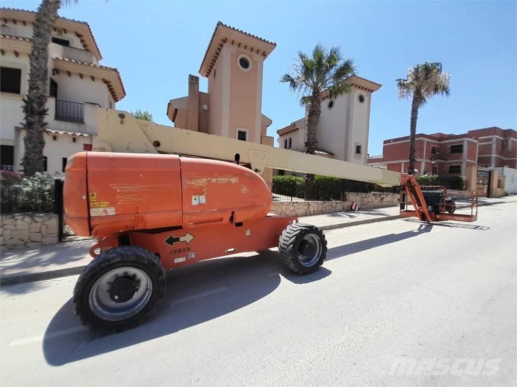 JLG 860SJ Телескопични повдигачи
