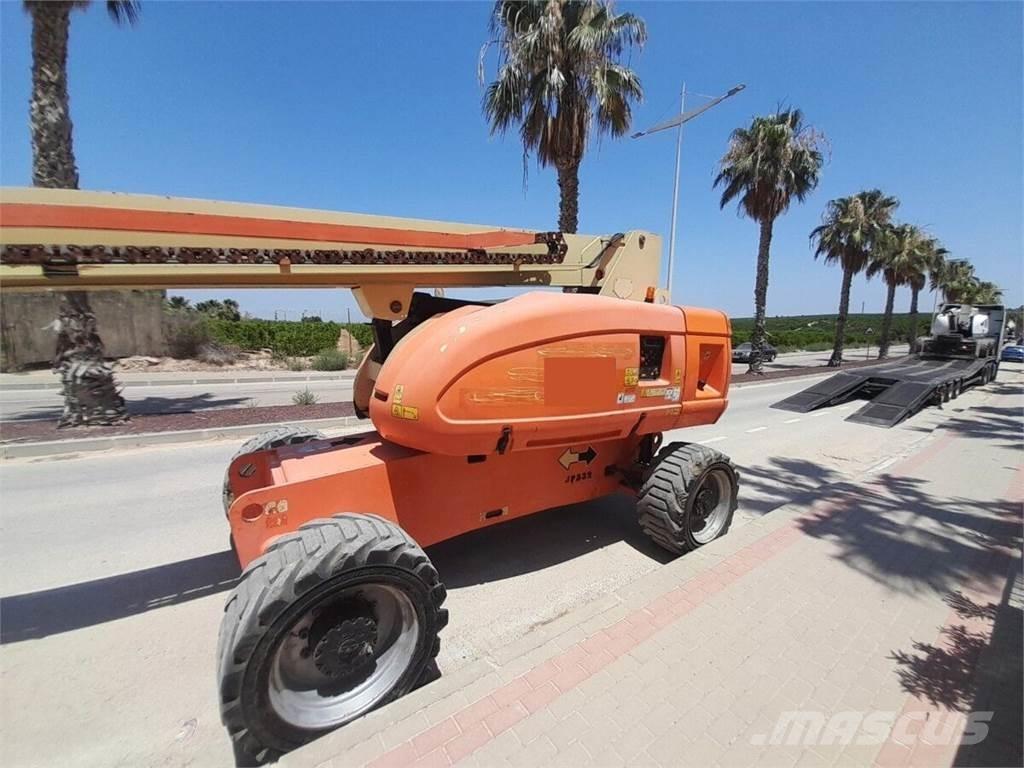 JLG 860SJ Телескопични повдигачи
