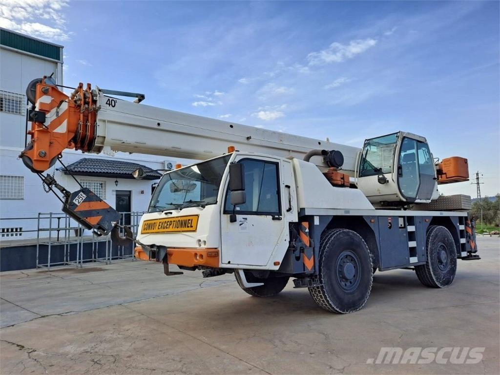 Terex AC40 Всъдеходни кранове