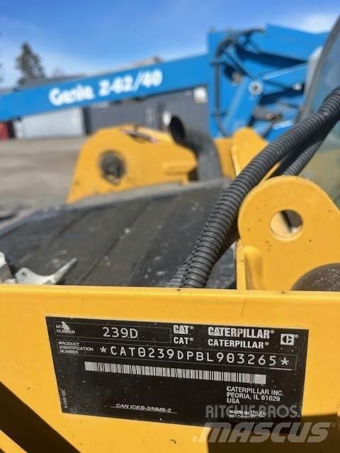CAT 239D Влекачи
