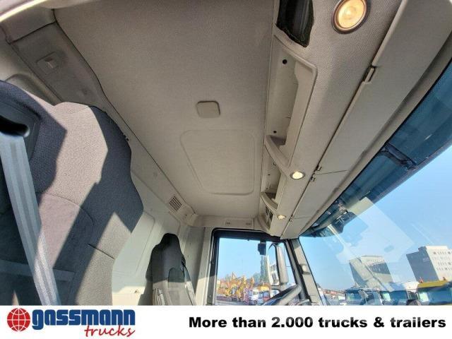 Iveco T-Way 360 6x6 Камиони с кран с кука