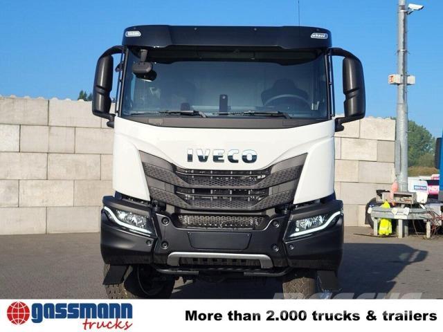 Iveco T-Way 360 6x6 Камиони с кран с кука