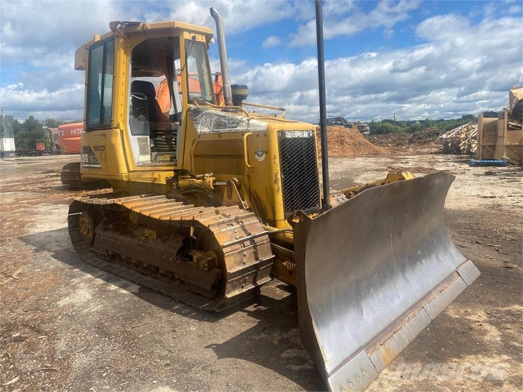 CAT D5G XL Верижни булдозери
