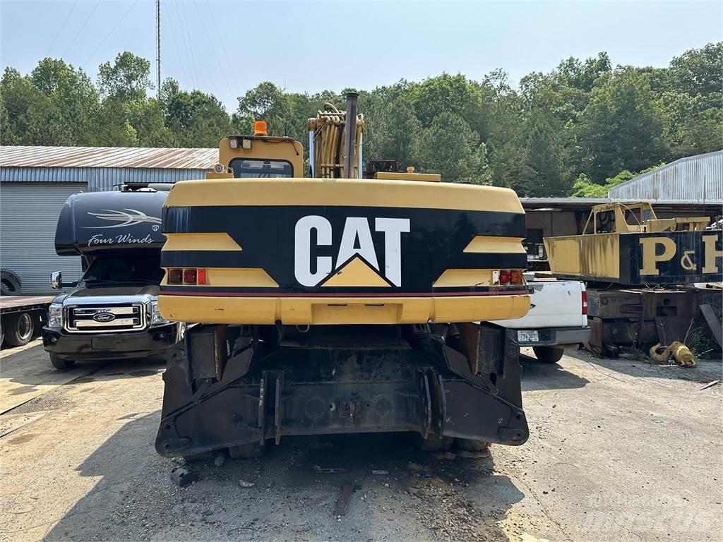 CAT M320 Колесни екскаватори