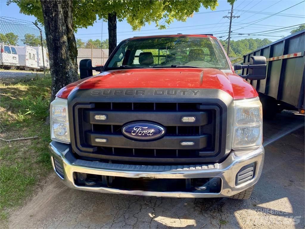Ford F250 Бордови