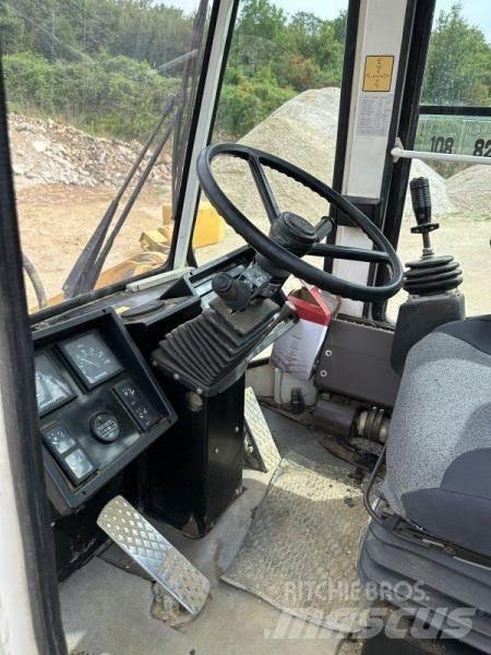 Daewoo MG200 Колесни товарачи