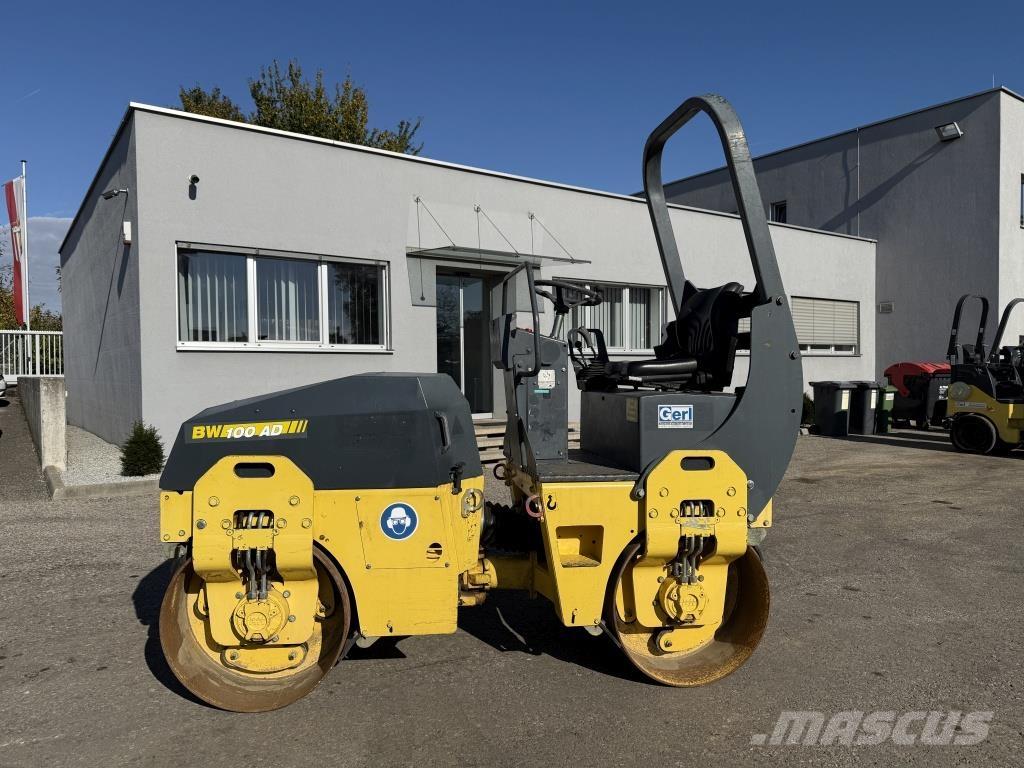 Bomag BW 100 AD-3 Двойни барабанни ролки
