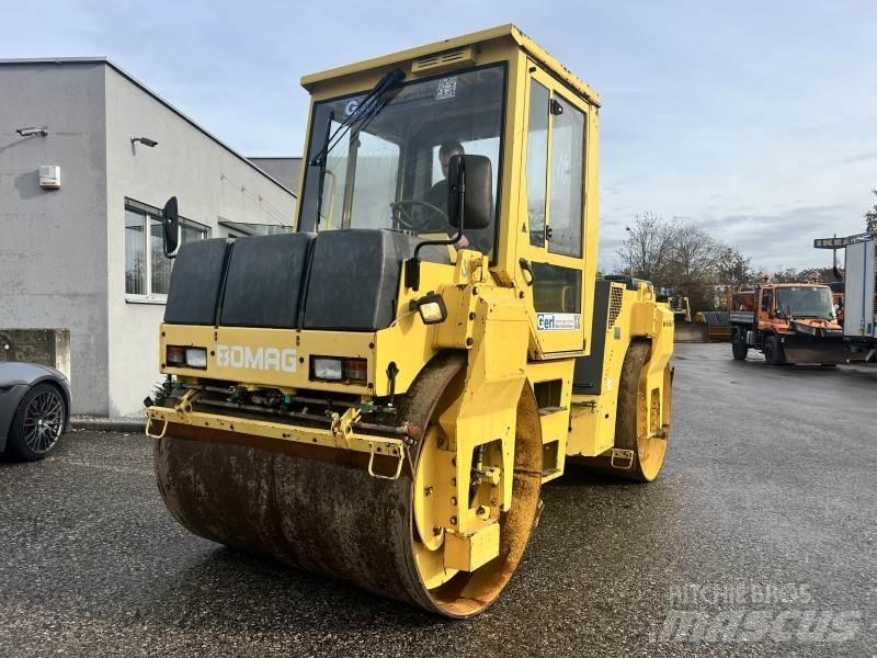 Bomag BW 151 AD-2 Двойни барабанни ролки
