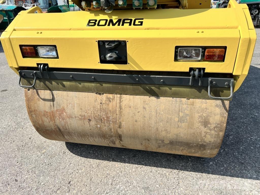 Bomag BW 174 AD Двойни барабанни ролки
