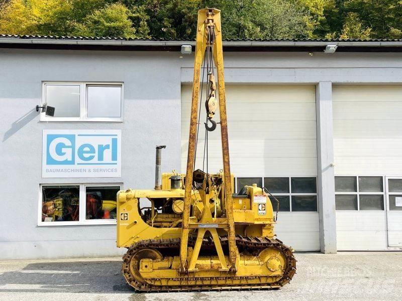 CAT 571G Тръбополагащи булдозери