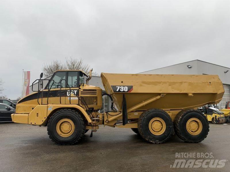 CAT 730 Дъмпери/моторни превозни средства