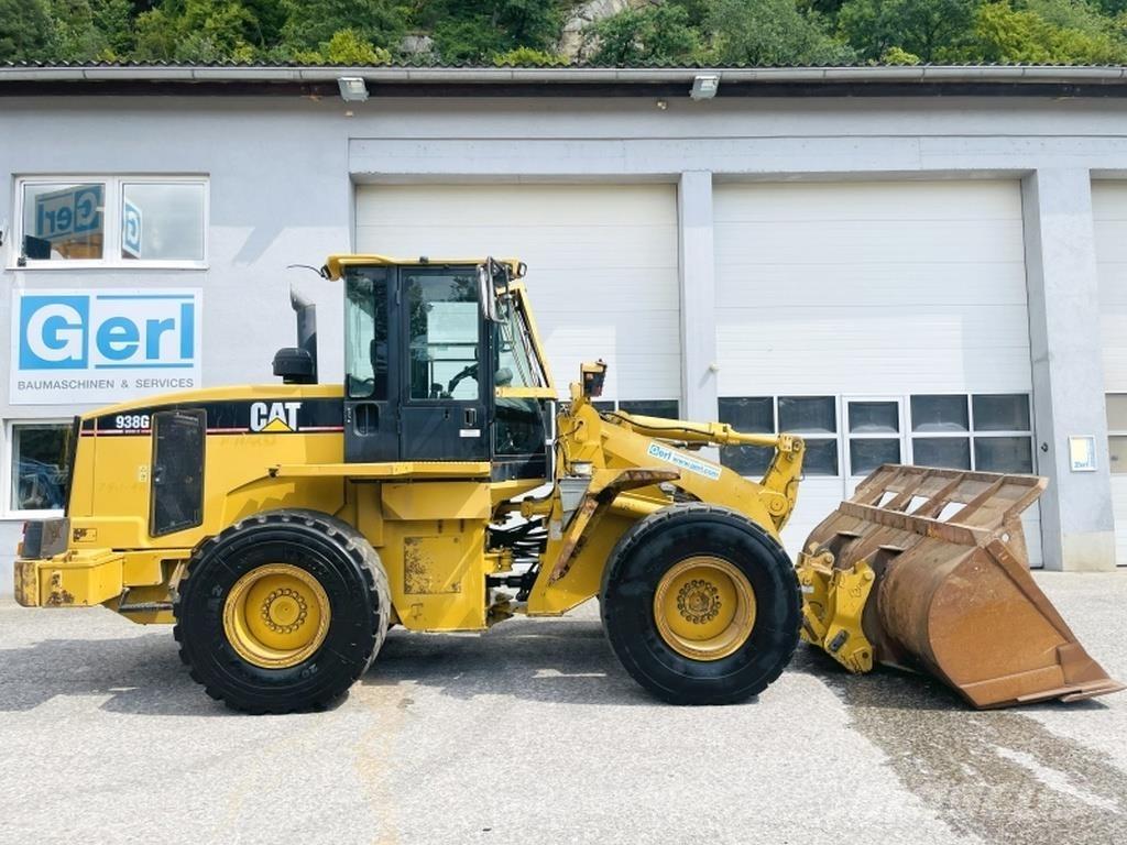 CAT 938 G2 Колесни товарачи