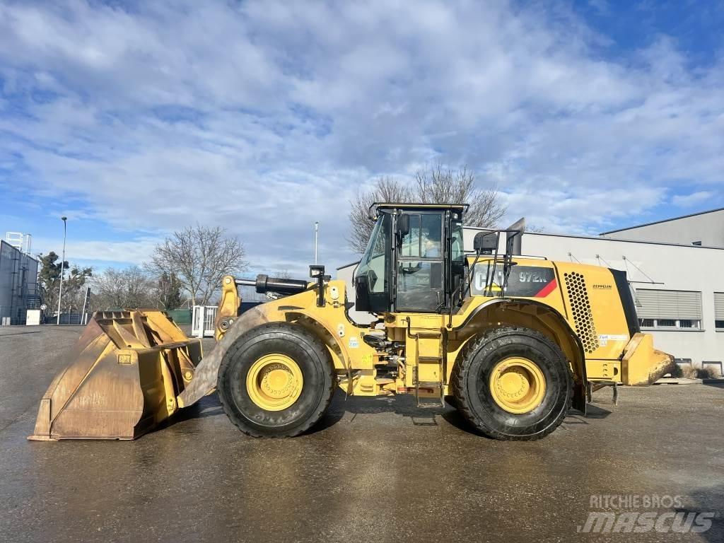 CAT 972 K Колесни товарачи