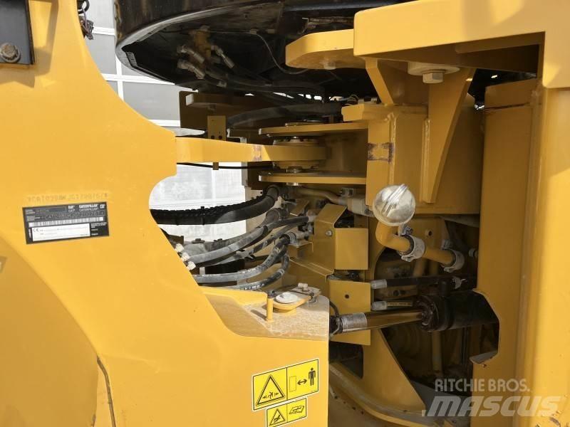 CAT 980 K Колесни товарачи