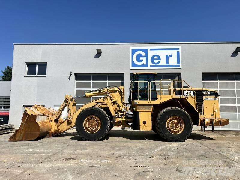 CAT 988 G Колесни товарачи