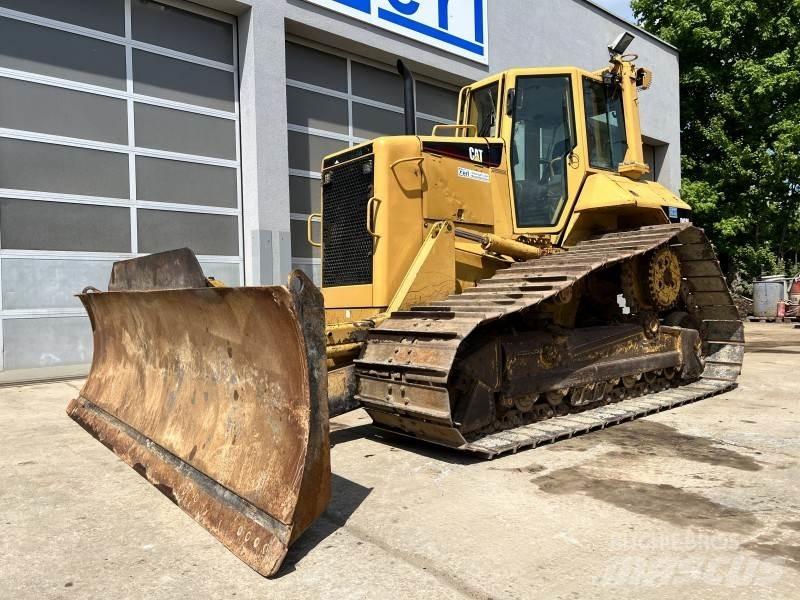 CAT D 6 N LGP Верижни булдозери
