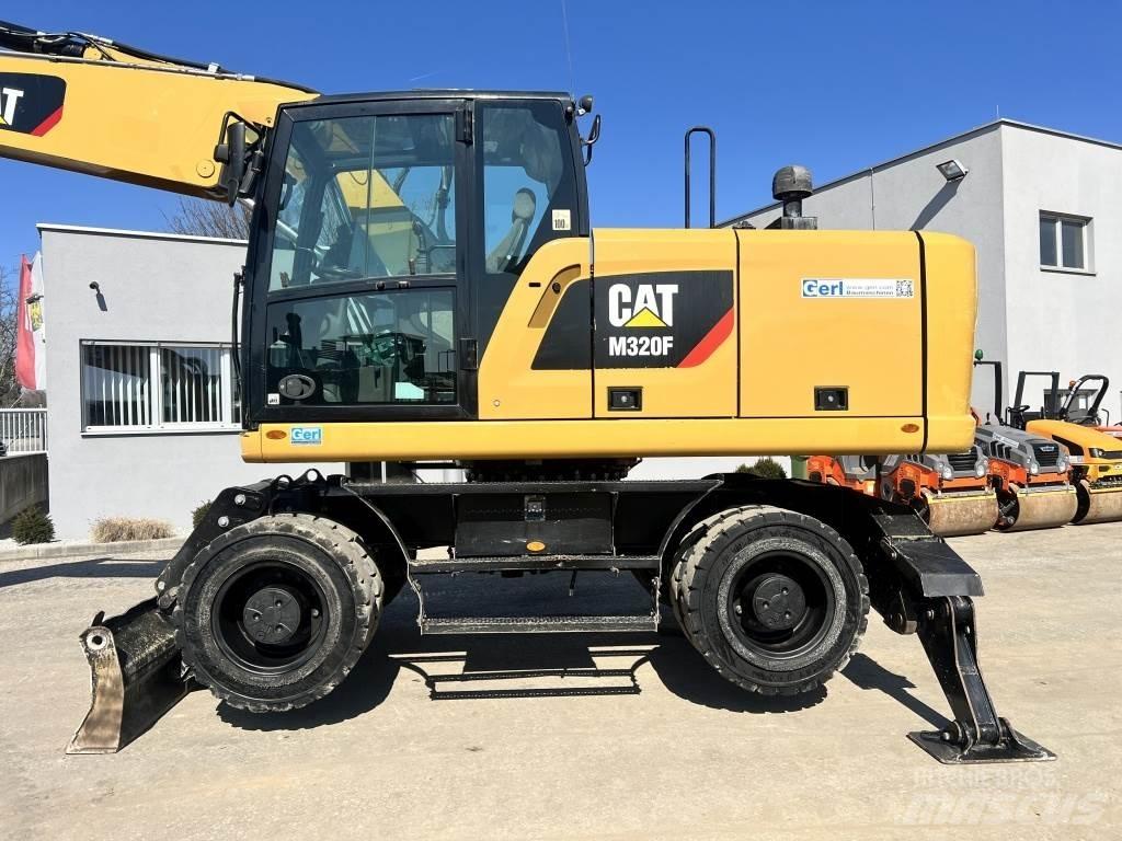 CAT M 320 F Колесни екскаватори