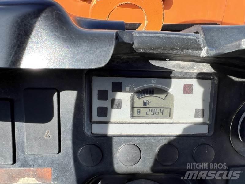 Dynapac CC 900 Двойни барабанни ролки
