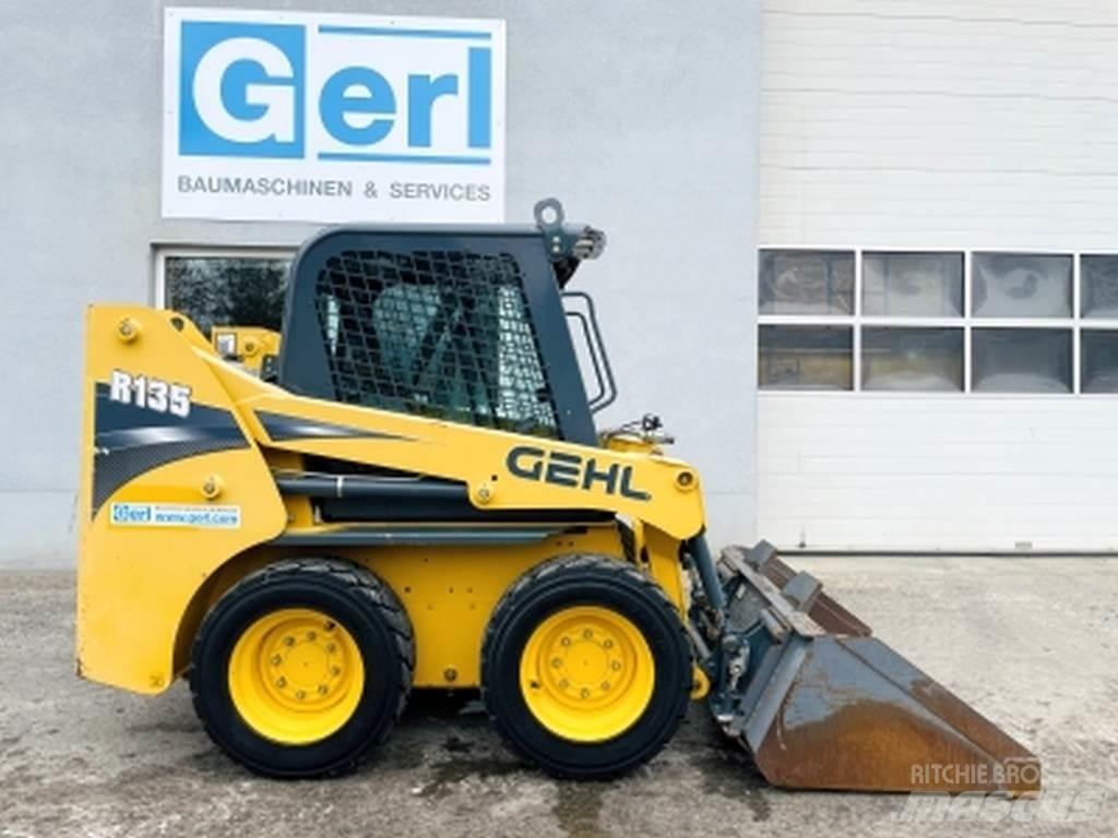 Gehl R135 Мини товарачи

