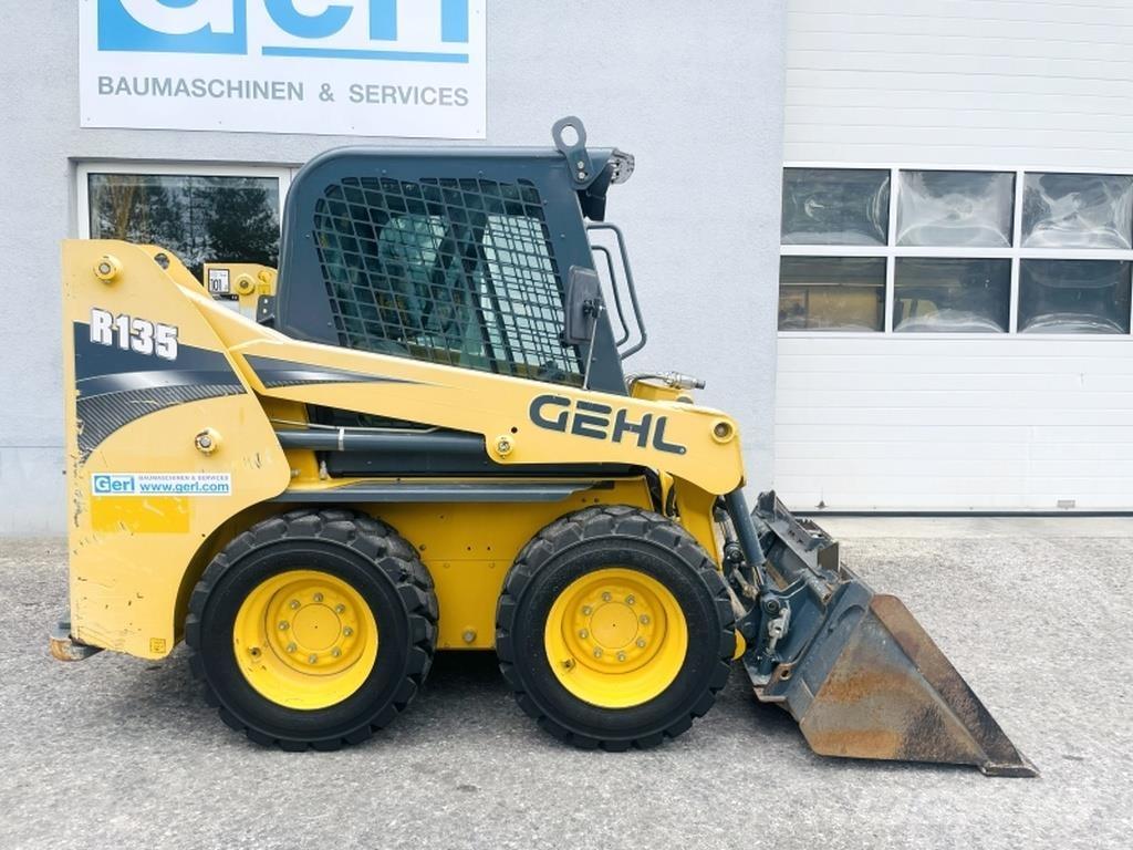 Gehl R135 Мини товарачи
