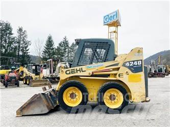 Gehl SL4240 Мини товарачи
