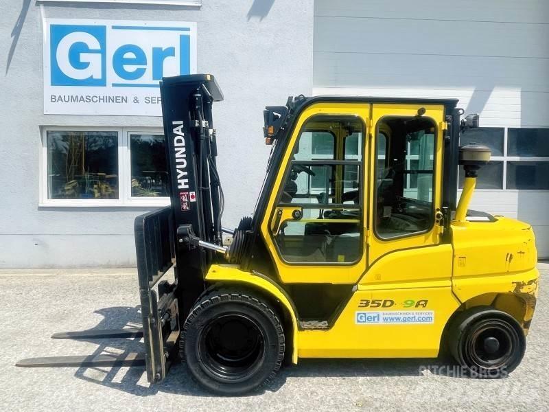 Hyundai 35D-9A Дизелови камиони