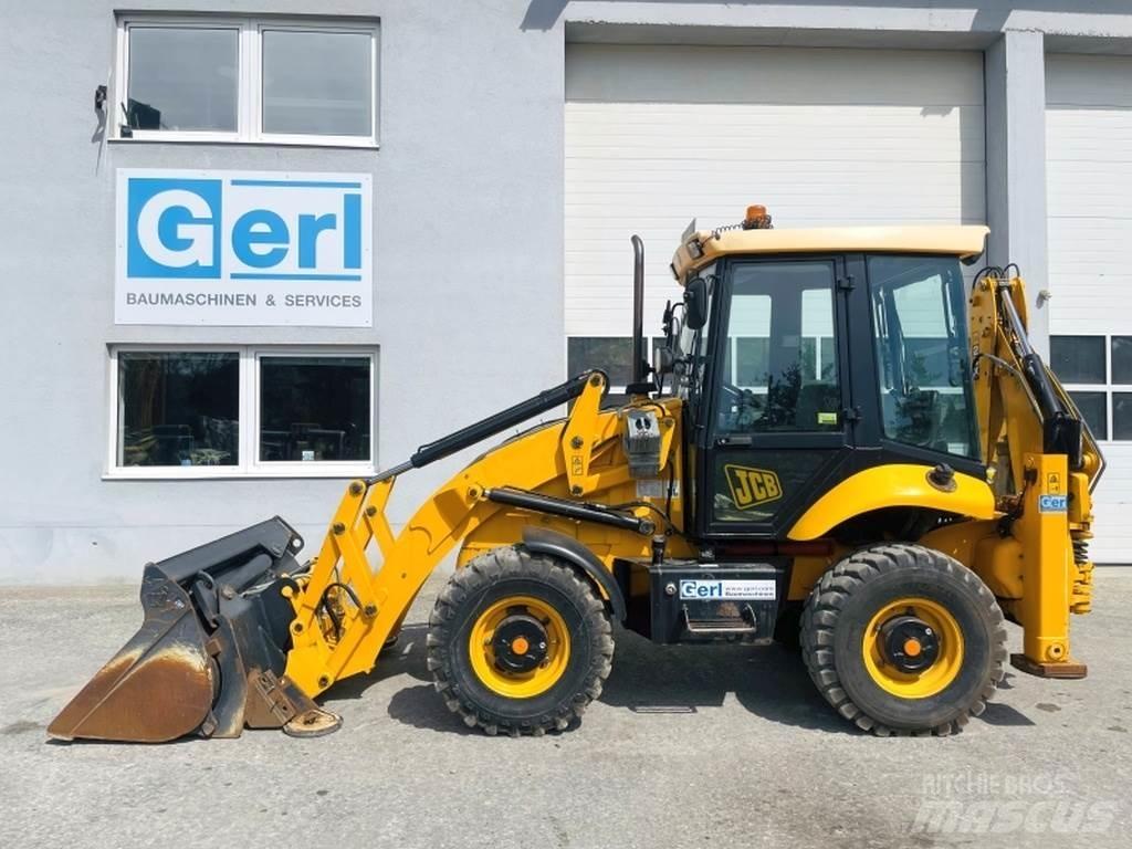 JCB 2CX SM 4WS Товарач със заден ексватор