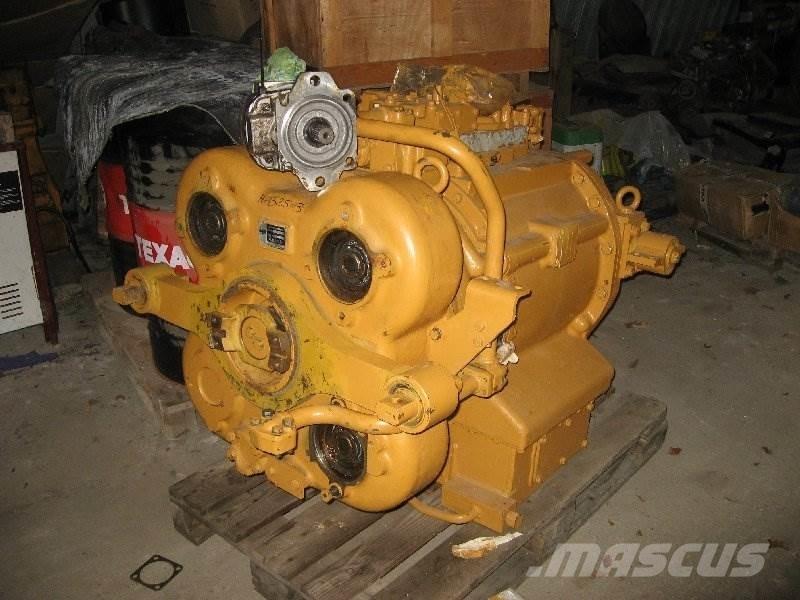 Komatsu HD325-3 Getriebe Други компоненти