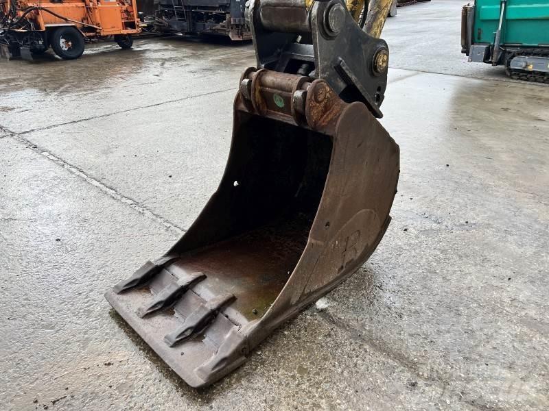 Komatsu PC 210-6K Верижен екскаватор
