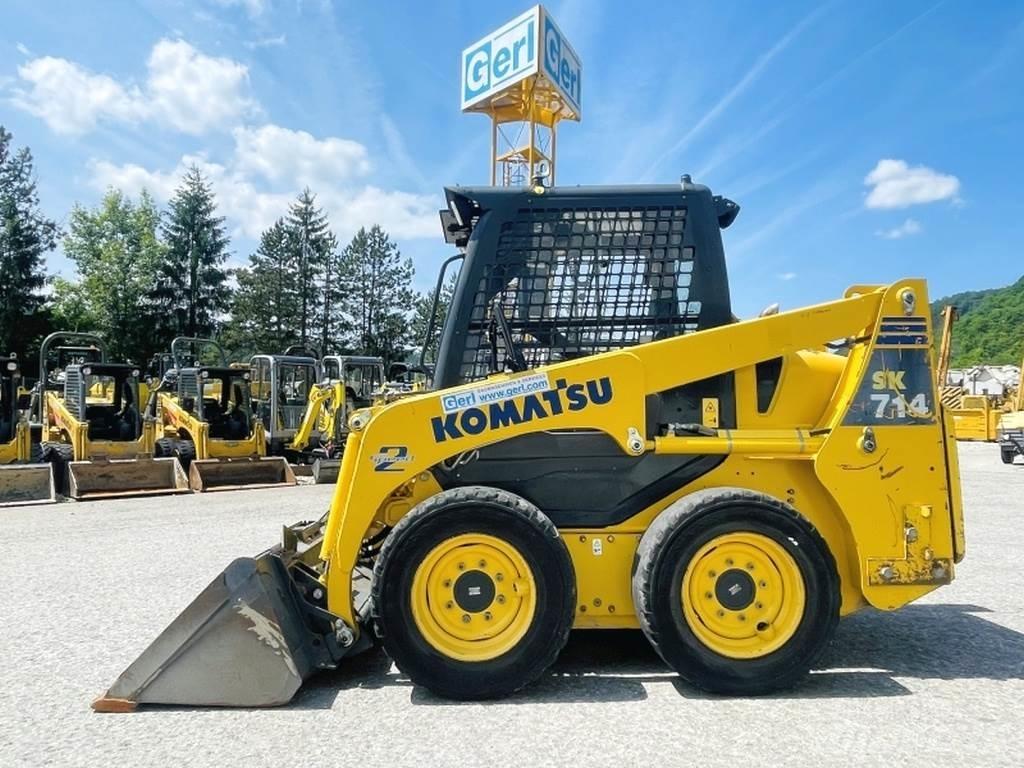 Komatsu SK714 Мини товарачи
