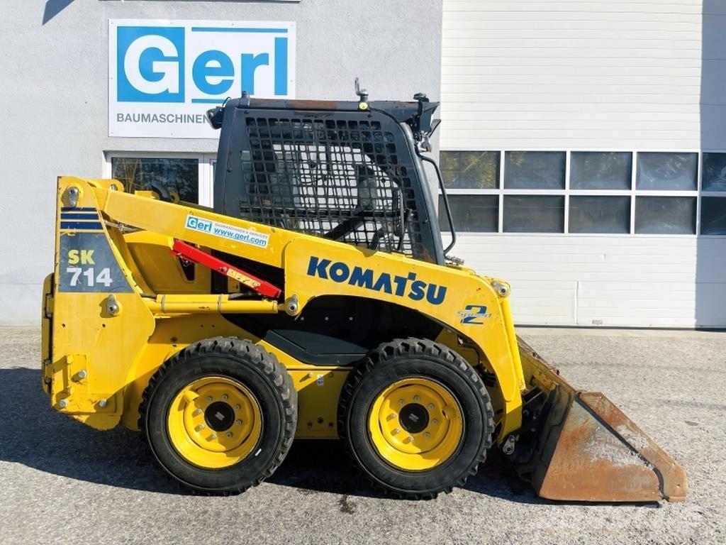 Komatsu SK714 Мини товарачи
