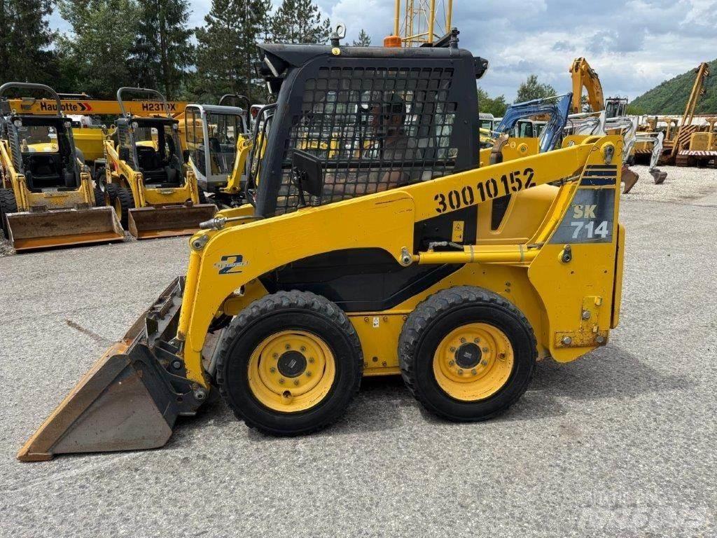 Komatsu SK714-5 Мини товарачи
