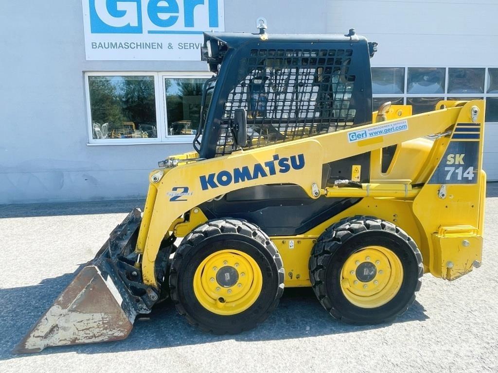 Komatsu SK714-5 Мини товарачи
