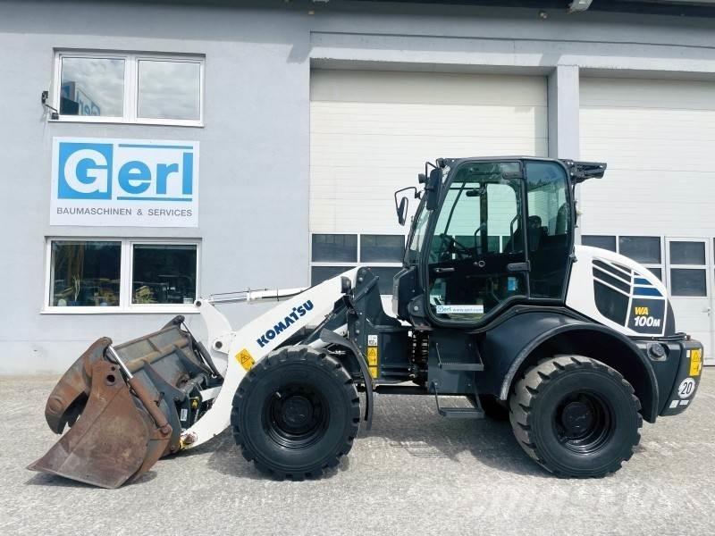 Komatsu WA100M-7 Колесни товарачи