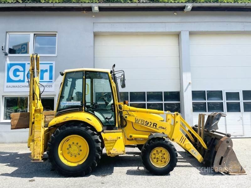 Komatsu WB97R-2 Товарач със заден ексватор