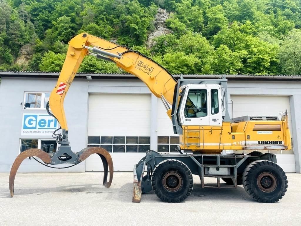 Liebherr A944B HD Оператори на отпадъци/индустрия
