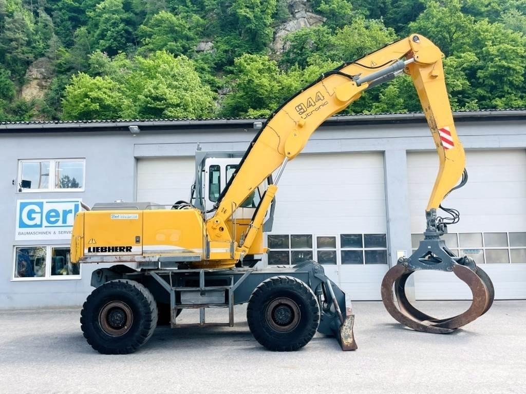 Liebherr A944B HD Оператори на отпадъци/индустрия

