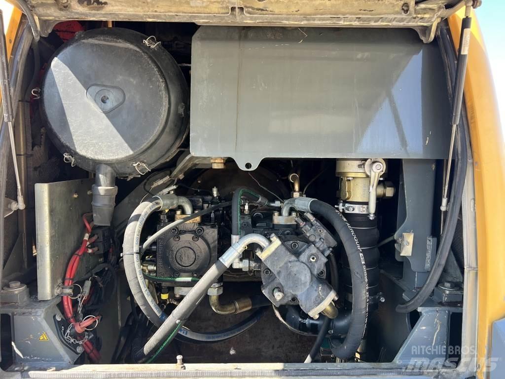 Liebherr L 556 Колесни товарачи
