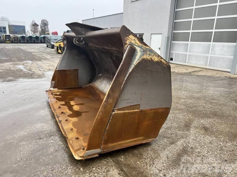 Liebherr Schaufel L 574 Колесни товарачи