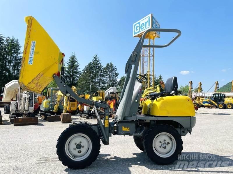 Neuson 1001 Странични самосвали