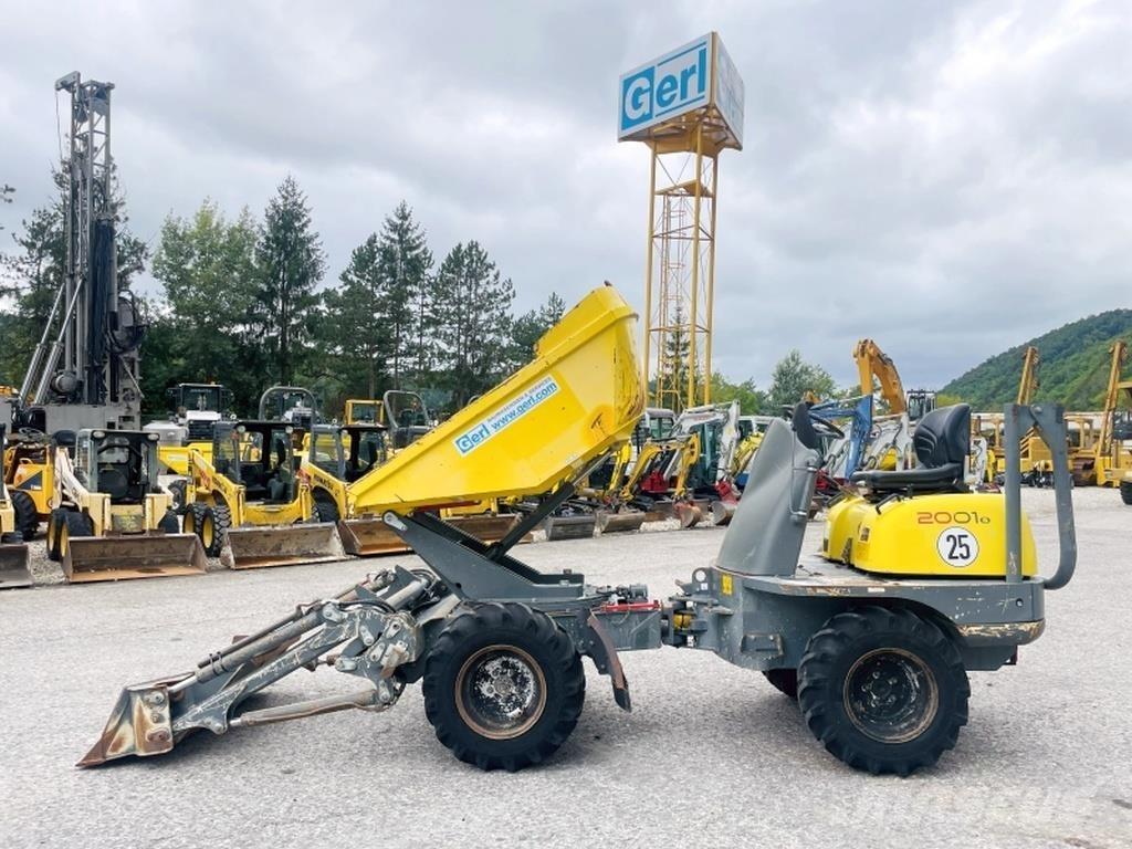 Neuson 2001 Selbstlader Странични самосвали