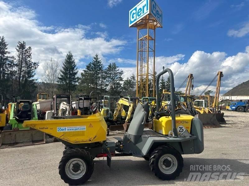 Neuson 3001 Странични самосвали