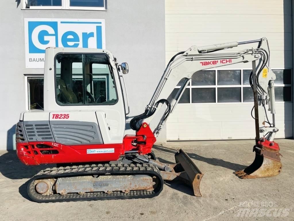 Takeuchi TB235 Мини екскаватори < 7 т