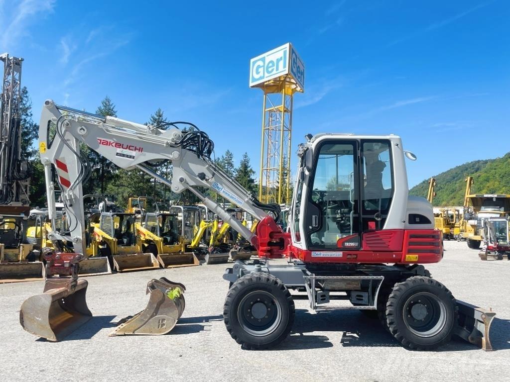 Takeuchi TB295W Колесни екскаватори