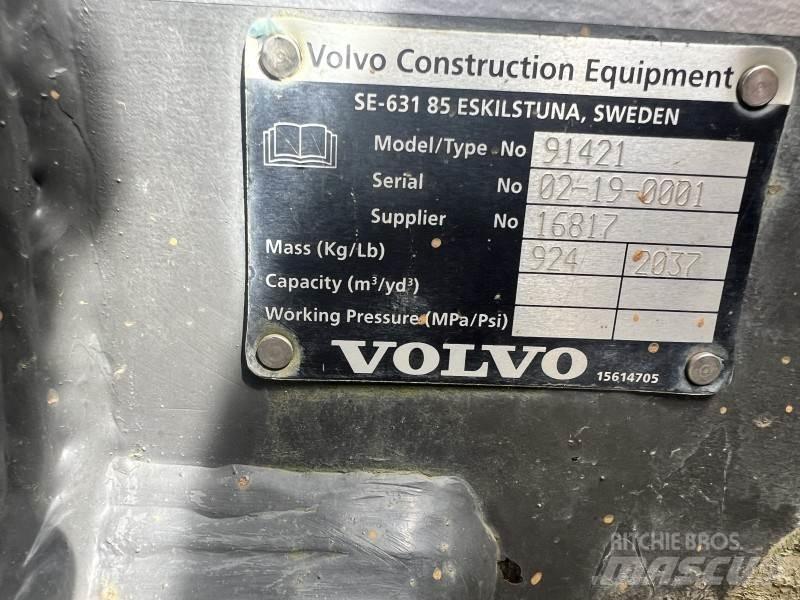 Volvo L 180 - Gabel Други компоненти