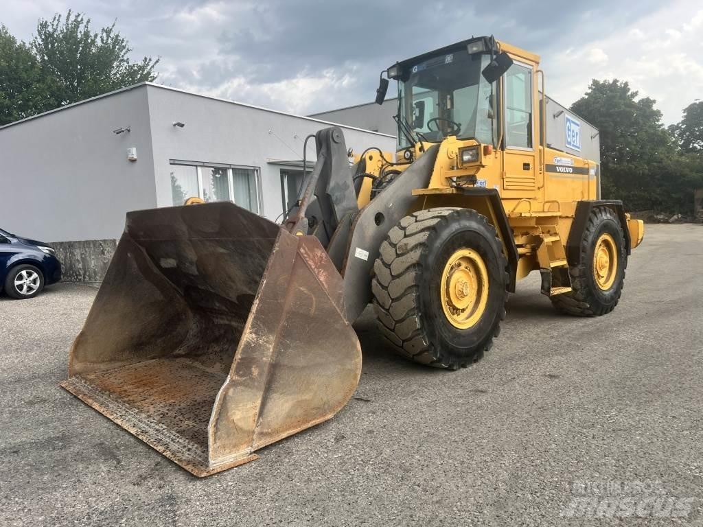 Volvo L 90 C Колесни товарачи