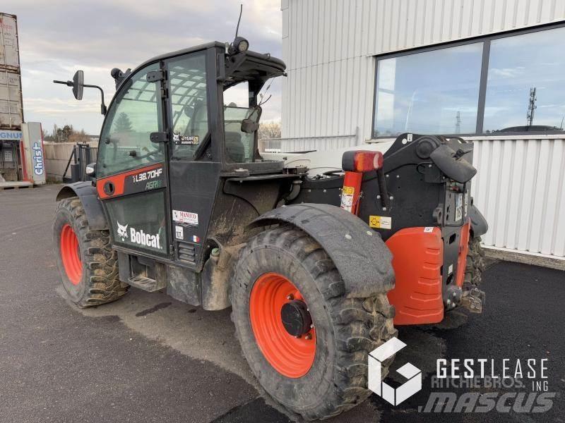 Bobcat TL38.70 Ретрак/ Високоповдигач с изместване на вилката напред