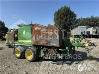 John Deere 744 Машини за опаковане