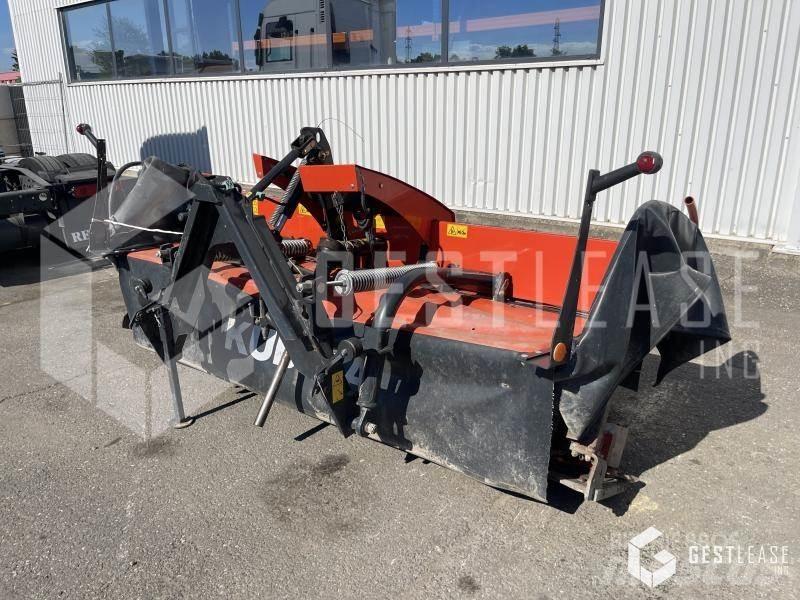 Kubota DM4032 Косачки